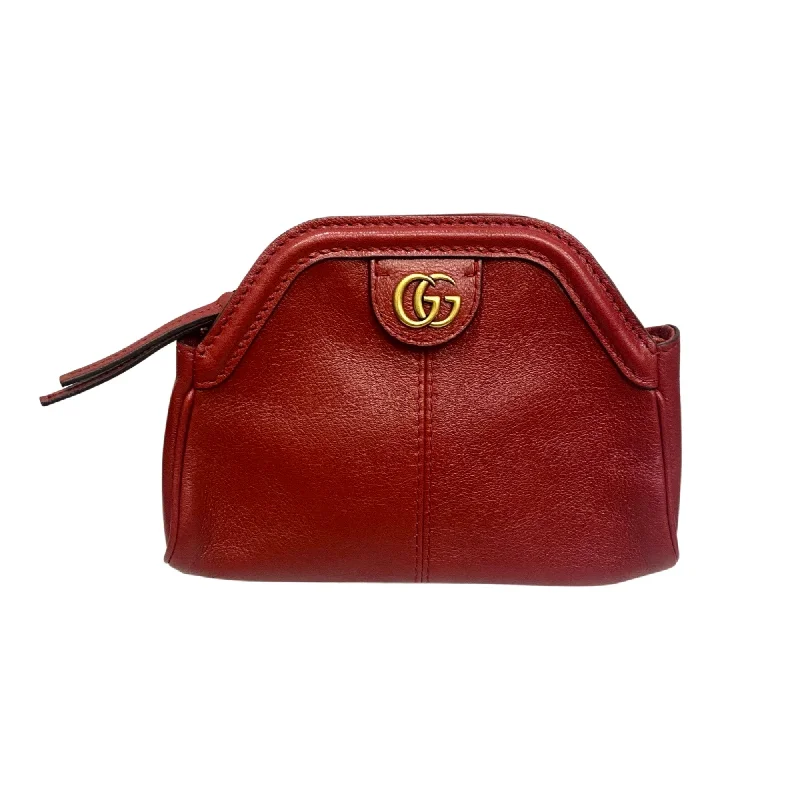 Women Gucci bags with a front - flap pocket for quick - access itemsGucci Rebelle Red Calf Leather Clutch Bag 517735