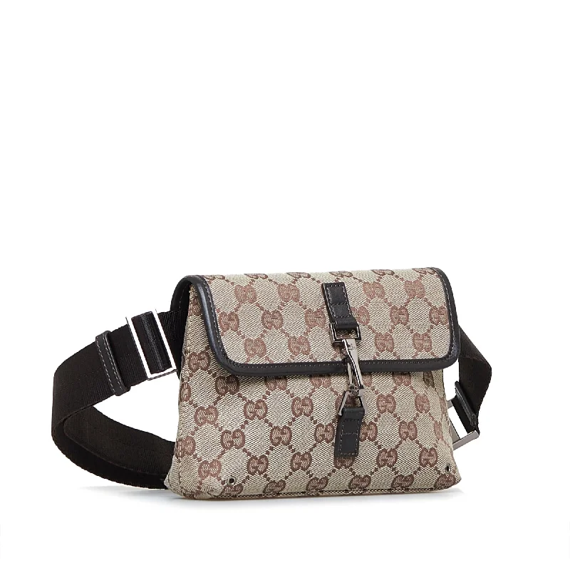 Women Gucci bags with a zip - around closure for securityGucci GG Canvas Jackie Belt Bag (SHG-ccWQz1)