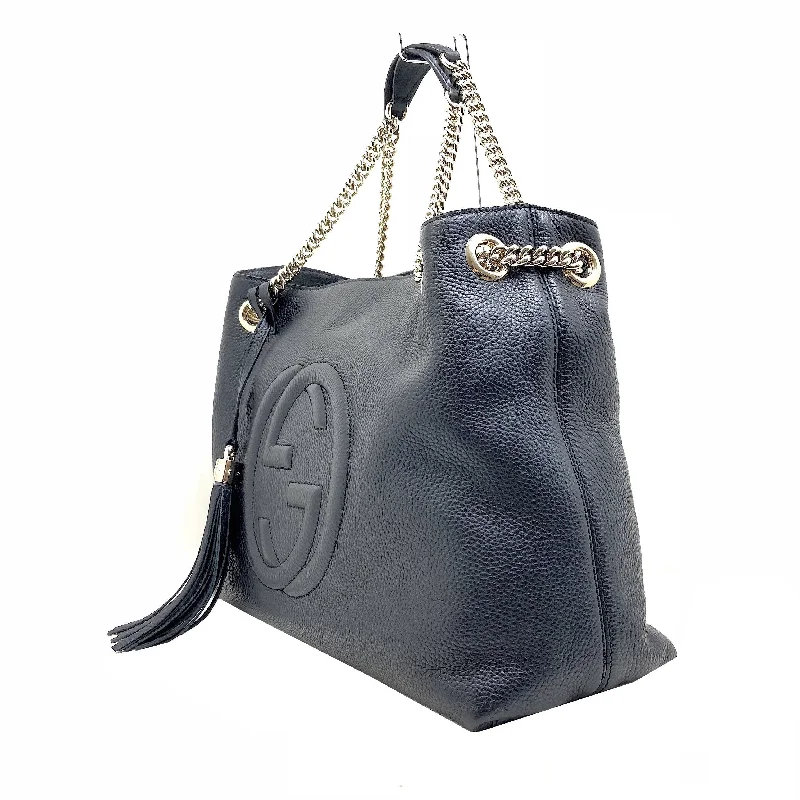 Women Gucci bags with interlocking G hardware for a classic lookGucci Soho Black Cellarius GG Logo Leather Chain Bag