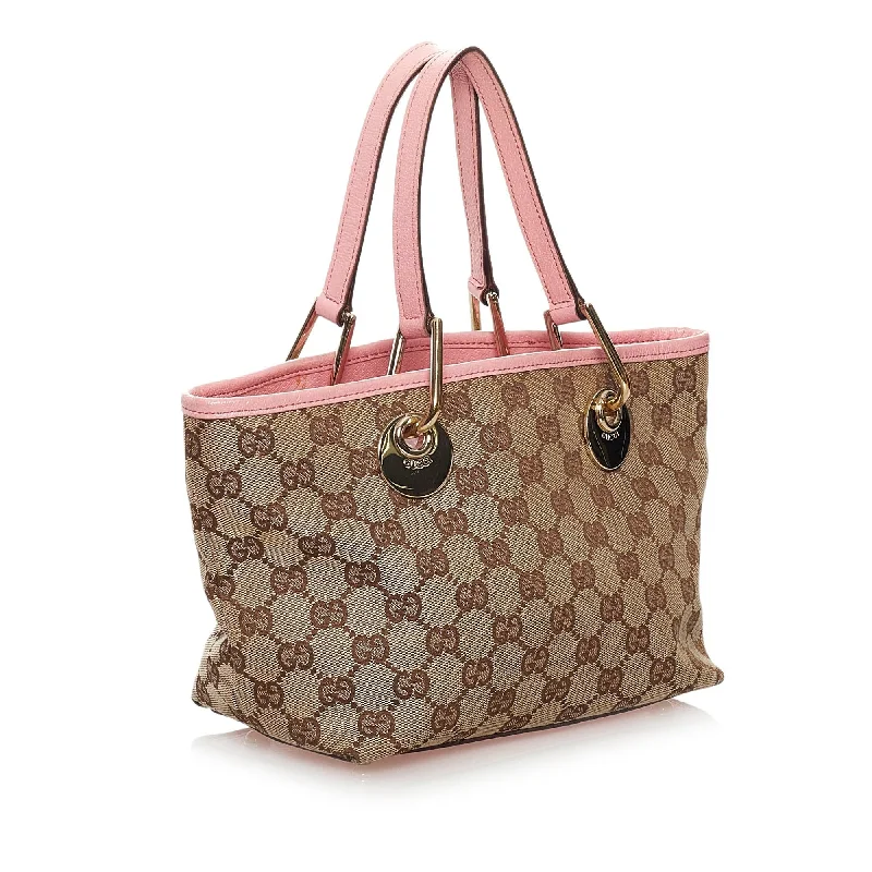 Gucci tote bags for women with a spacious interiorGucci GG Canvas Eclipse Handbag (32237)