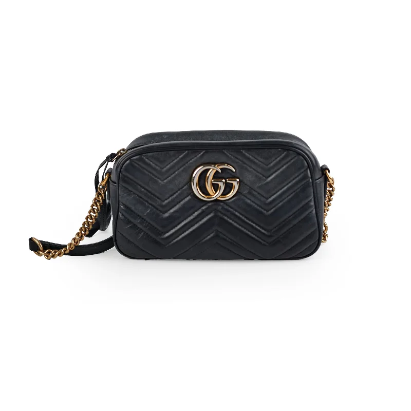 Women Gucci bags with interlocking G hardware for a classic lookGucci Marmont Small Camera Bag Black