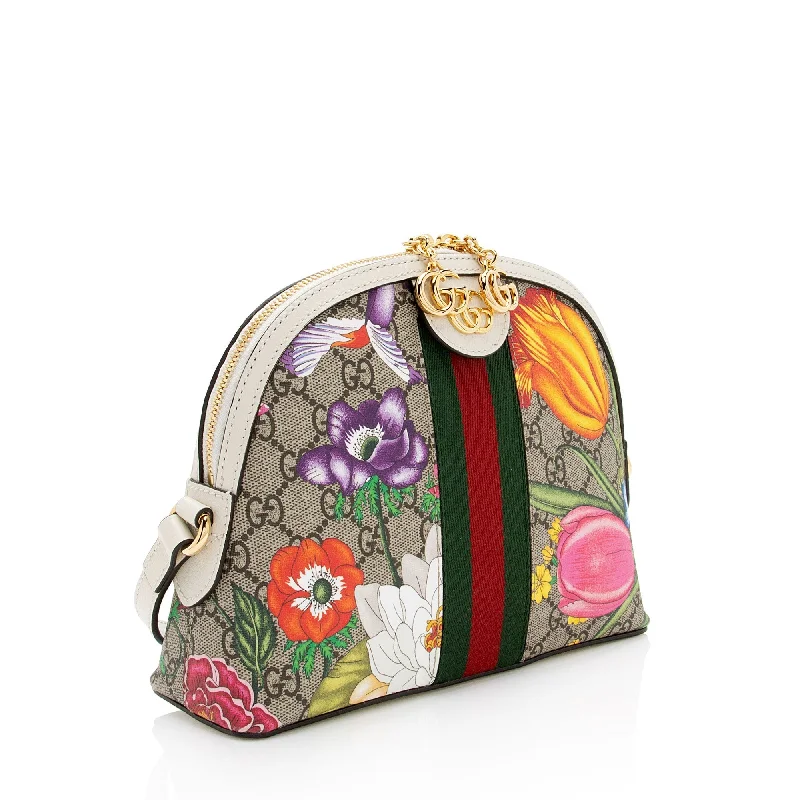 Women Gucci bags with a magnetic snap closure for easy accessGucci GG Supreme Flora Ophidia Dome Small Shoulder Bag (SHF-SigiTb)