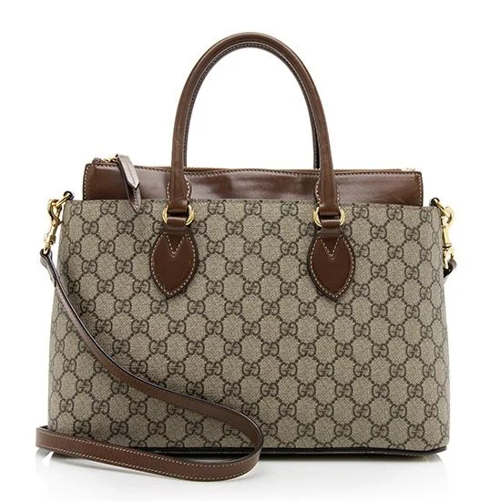 Women Gucci bags with a front - flap pocket for quick - access itemsGucci GG Supreme Small Tote