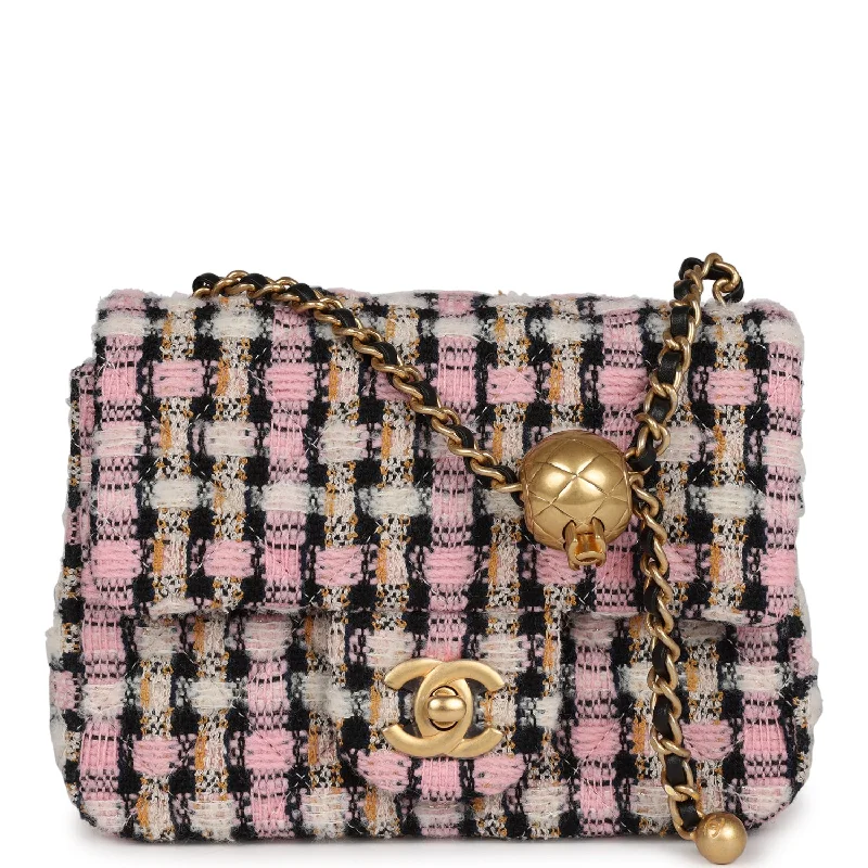 Chanel Classic Flap Bag for Evening PartyChanel Pearl Crush Mini Square Flap Bag Pink and Black Tweed Antique Gold Hardware