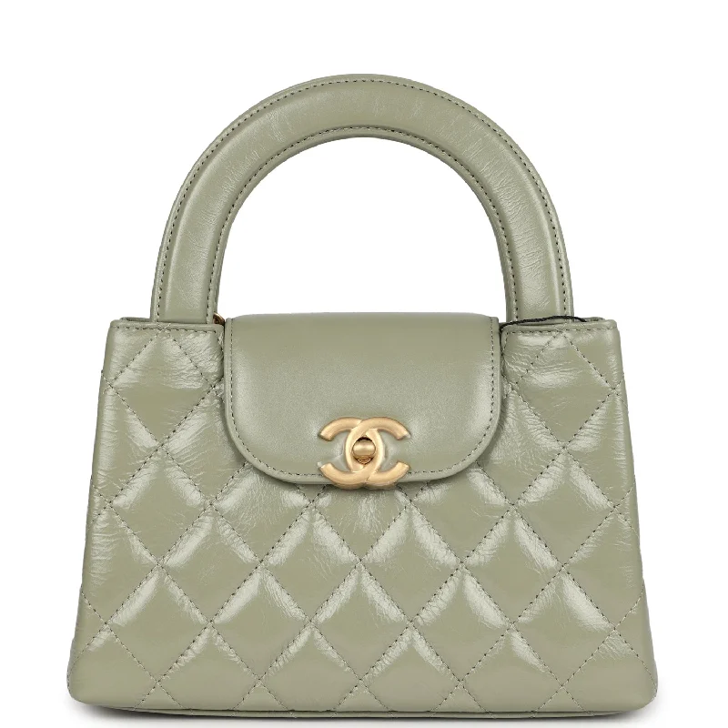 Chanel Limited Edition Handbag for CollectorsChanel Small Kelly Shopper Khaki Shiny Aged Calfskin Brushed Gold Hardware