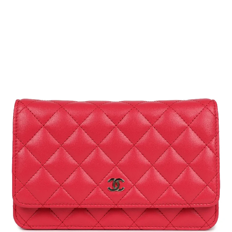 Chanel Lightweight Handbag for Daily ErrandsChanel Wallet on Chain WOC Light Red Lambskin Light Gold Hardware