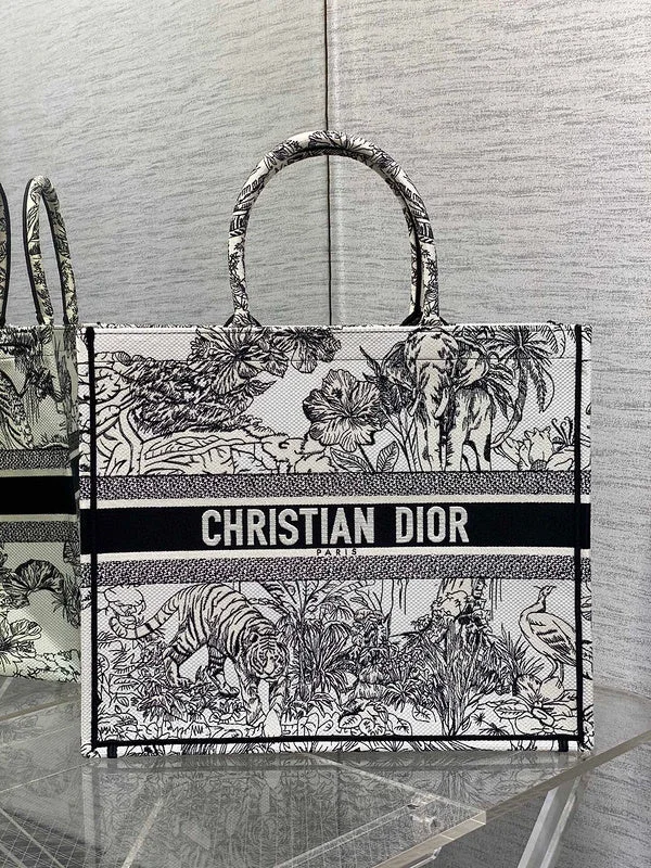 Christian Dior bags with a quilted pattern and gold - toned hardwareBC - Dior Bags - 029