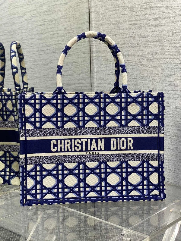 Christian Dior handbags with a removable shoulder strap for versatilityBC - Dior Bags - 033