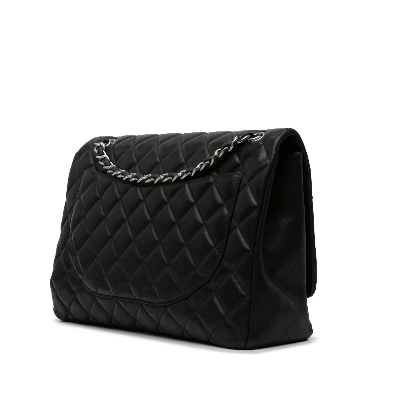 Chanel Small Crossbody Bag for TravelChanel Maxi Classic Lambskin Single Flap (C8eJpN)