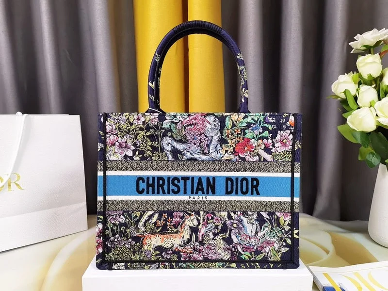 Christian Dior crossbody bags with a front - flap pocket for easy accessChristian Dior  Bags - 2591