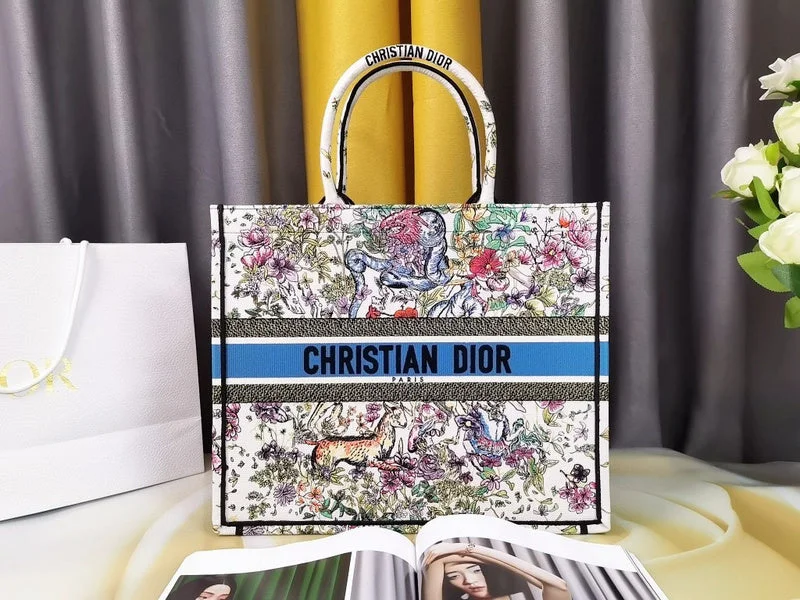 Christian Dior handbags with a removable shoulder strap for versatilityChristian Dior  Bags - 2607