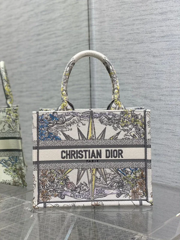 Christian Dior Saddle bags with a studded trim for a bold lookChristian Dior  Bags - 2658