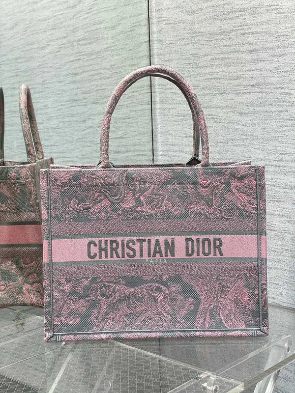 Luxury Christian Dior crossbody bags with a chain - link strapBC - Dior Bags - 342