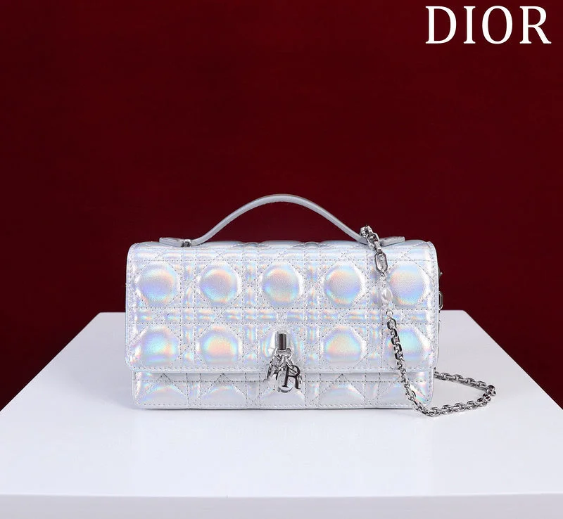 Christian Dior Saddle bags with a distressed leather finishBC - Dior Bags - 360