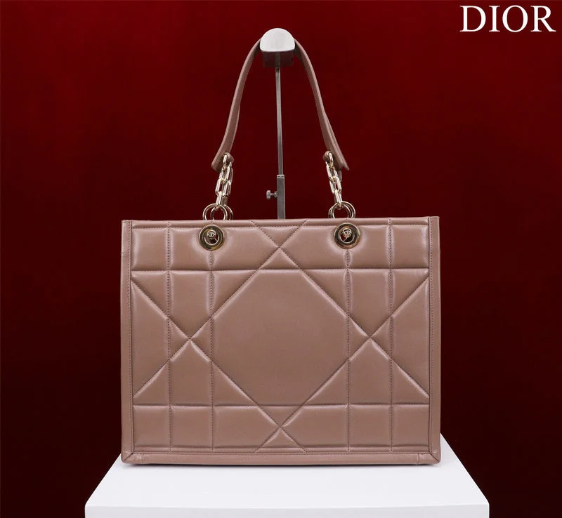 High - fashion Christian Dior bags with a geometric patternDior Bag