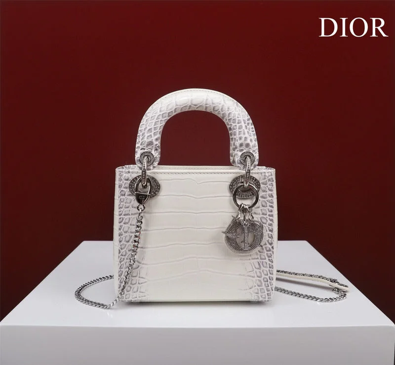 Christian Dior bags with a detachable coin purse insideDior Bag