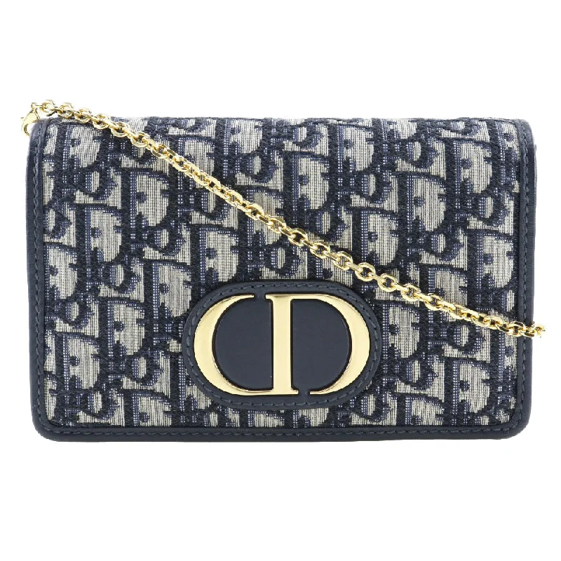 Christian Dior tote bags with a printed Dior logo on the frontDior 30 Montaigne Shoulder Bag