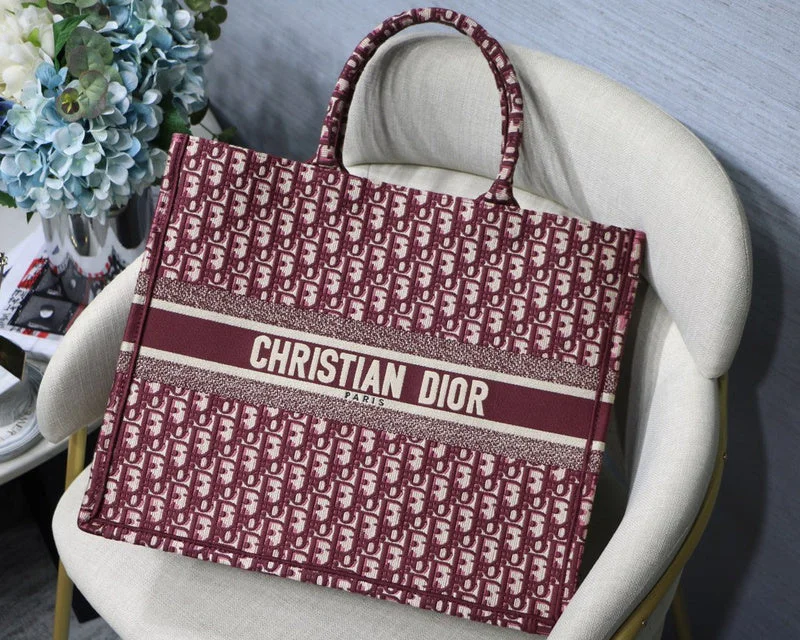 High - fashion Christian Dior bags with a geometric patternDior Bags -The Arid Bag Shop Bags - 358