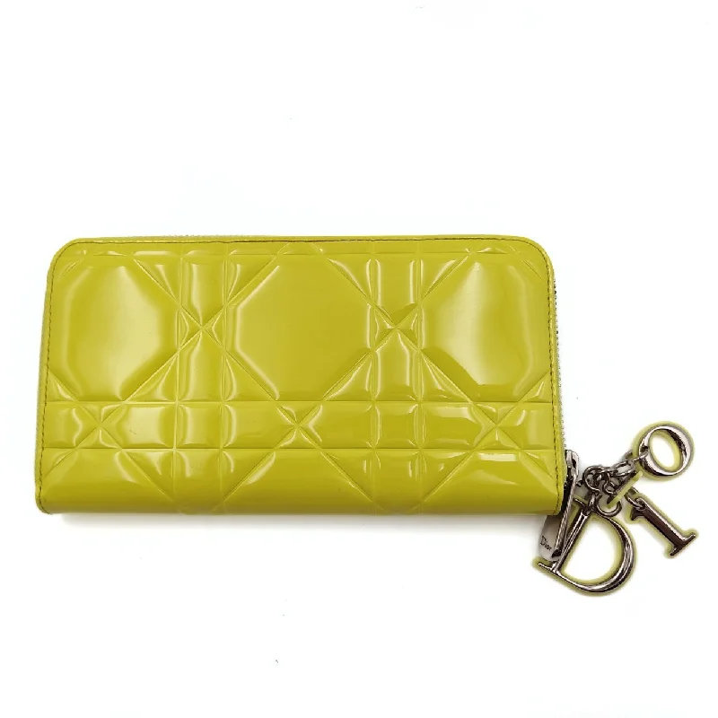 Christian Dior handbags with a removable shoulder strap for versatilityDIOR Dior Christian Dior Lady Dior wallet in yellow patent leather