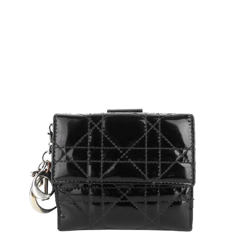 Stylish Christian Dior shoulder bags with a tassel - adorned zipperDIOR Patent Leather Cannage Quilted Wallet