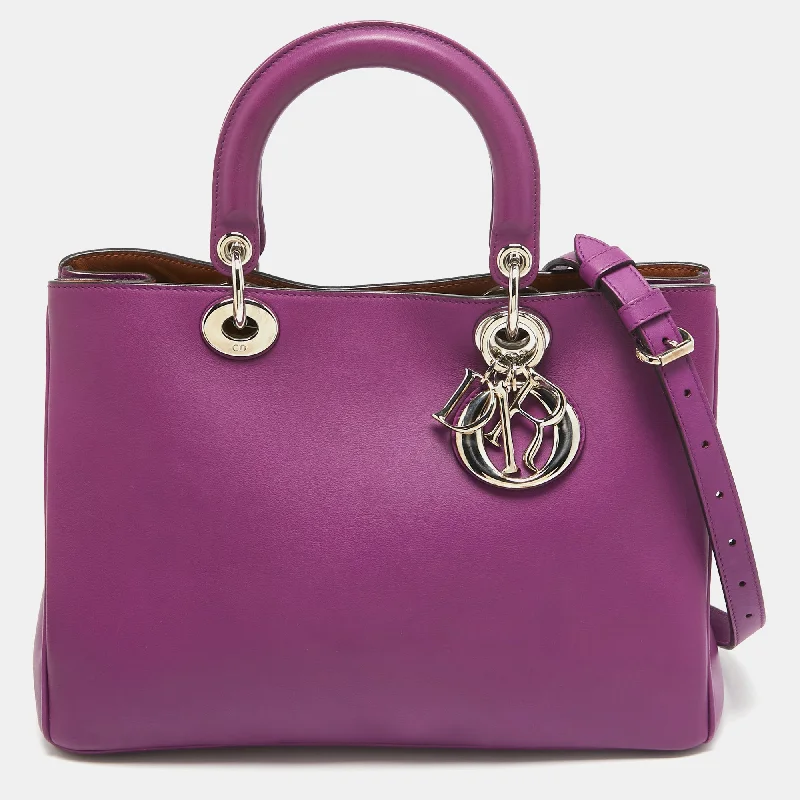 Trendsetting Christian Dior crossbody bags with a colorful strapDIOR Purple Leather Medium issimo Shopper Tote